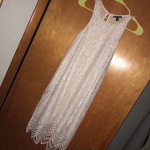 Express Lace Dress Size M